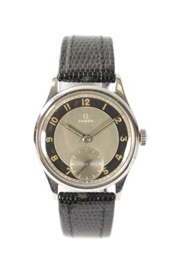 Lot 263 - A GENTLEMAN’S 1950’S STEEL OMEGA “BULLS EYE” WRISTWATCH