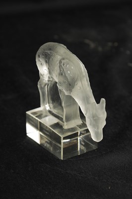 Lot 26 - A LALIQUE CLEAR GLASS PAPERWEIGHT OF A DEER