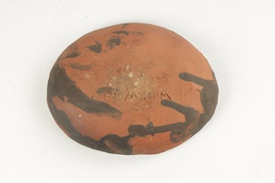 Lot 44 - A SMALL 19TH CENTURY SLIPWARE DISH