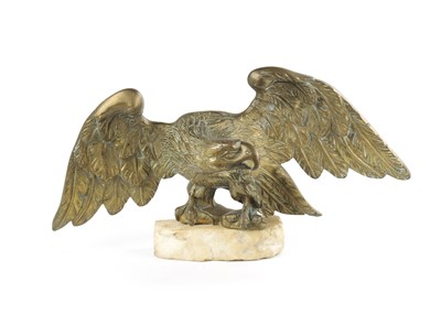 Lot 22 - A 19TH CENTURY BRONZE SCULPTURE OF A WINGED EAGLE