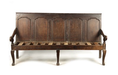 Lot 315 - AN 18TH CENTURY JOINED OAK SETTLE