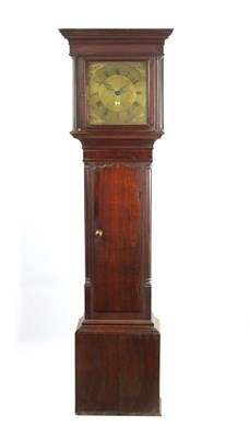 Lot 261 - PORTHOUSE PENRITH. AN 18TH CENTURY OAK BRASS DIAL 30HR LONGCASE CLOCK WITH ENGRAVED NAMED CENTRE