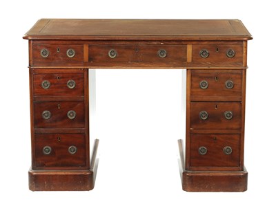 Lot 1004 - AN EARLY 19TH CENTURY MAHOGANY PEDESTAL DESK OF SMALL SIZE