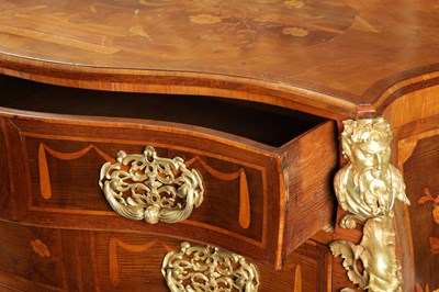 Lot 1450 - A FINE GEORGE II ENGLISH MARQUETRY COMMODE IN THE MANNER OF HENRY HILL
