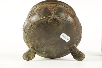 Lot 131 - AN EARLY EASTERN BRONZE FOOTED BOWL