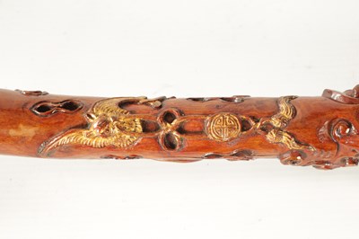 Lot 92 - AN EARLY 20TH CENTURY CHINESE CARVED ROOT WOOD WALKING STICK