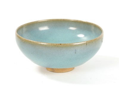 Lot 137 - A SMALL CHINESE JUNYAO BLUE GLAZED BOWL