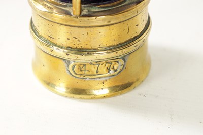 Lot 425 - A HAILWOOD & ACKROYD BRASS AND STEEL MINER'S LAMP NO 471