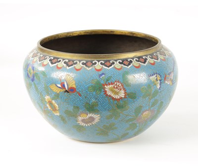 Lot 138 - AN EARLY 20TH CENTURY CHINESE CLOISONNE ENAMEL JARDINIERE