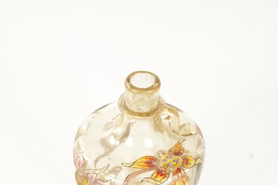 Lot 5 - EMILE GALLE. A LATE 19TH CENTURY 'DAHLIAS' ENAMELLED AMBER GLASS SCENT BOTTLE AND STOPPER
