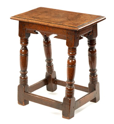 Lot 1000 - A 17TH CENTURY PEGGED OAK JOINT STOOL