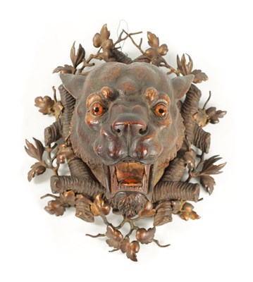 Lot 337 - A FINE QUALITY 19TH CENTURY CARVED BLACK FOREST LIFESIZE LEOPARDS HEAD SCULPTURE