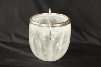 Lot 311 - A 19TH CENTURY CONTINENTAL FROSTED GLASS AND SILVER MOUNTED ICE PAIL