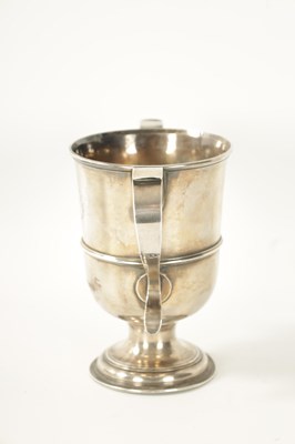 Lot 293 - A GEORGE III SILVER LOVING CUP