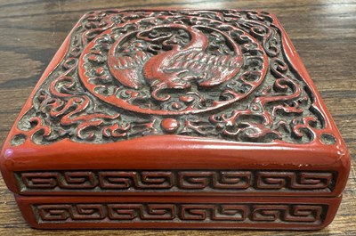 Lot 108 - AN 18TH/19TH CENTURY CHINESE CINNABAR CARVED LACQUERWORK BOX