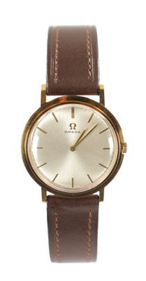 Lot 222 - A GENTLEMAN'S 1960’S 9CT GOLD OMEGA WRSITWATCH