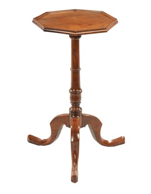 Lot 922 - AN 18TH CENTURY STYLE YEW-WOOD WINE TABLE