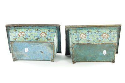 Lot 530 - A PAIR OF 19TH CENTURY CHINESE CLOISONNÉ PLANTERS