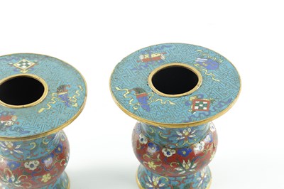Lot 527 - A PAIR OF 18TH CENTURY CHINESE CLOISONNÉ BRUSH POTS