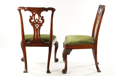 Lot 1458 - A GOOD PAIR OF MID 18TH CENTURY WALNUT SIDE CHAIRS