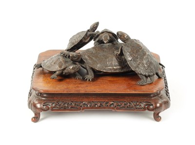 Lot 572 - A FINE JAPANESE MEIJI PERIOD BRONZE SCULPTURE OF A GROUP OF TURTLES