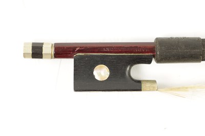 Lot 1114 - AN OLD VIOLIN BOW SIGNED DODD