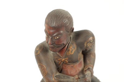 Lot 515 - A LARGE MEIJI PERIOD JAPANESE CARVED LACQUERED SCULPTURE