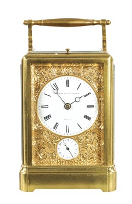 Lot 1217 - AUBERT & KLAFTONBERGER. A GOOD LATE 19TH CENTURY FRENCH REPEATING ONE-PIECE GILT BRASS CARRIAGE CLOCK
