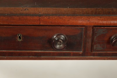 Lot 23 - A WILLIAM IV  MAHOGANY LIBRARY TABLE OF SMALL SIZE