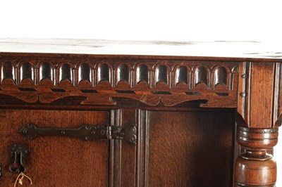 Lot 117 - A RARE 17TH CENTURY JOINED OAK CARVED COURT CUPBOARD/BUFFET