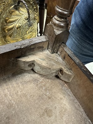 Lot 357 - A 17TH CENTURY WAINSCOT CHAIR WITH TUDOR ROSE