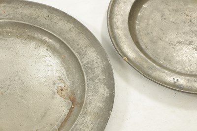 Lot 273 - A SET OF FOUR 18TH CENTURY PEWTER PLATES AND A LIPPED TANKARD