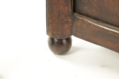 Lot 155 - A RARE 18TH CENTURY OAK LIBRARY STEP WITH UNUSAL CARVED DOG HEADED POLE