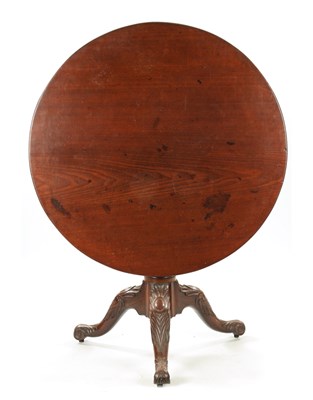 Lot 136 - AN UNUSUAL 18TH CENTURY IRISH LARGE MAHOGANY TRIPOD TABLE WITH CARVED LEGS AND SCROLL FEET