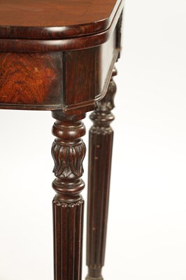 Lot 175 - A REGENCY ROSEWOOD TEA TABLE IN THE MANNER OF GILLOWS