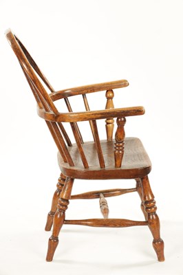 Lot 91 - A 19TH CENTURY CHILD'S STICK-BACK WINDSOR CHAIR
