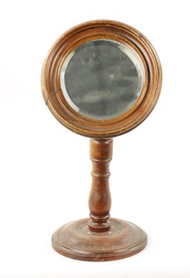 Lot 434 - A 19TH CENTURY MAHOGANY ADJUSTABLE SHAVING MIRROR