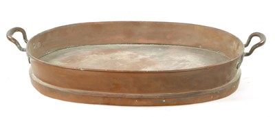 Lot 186 - A 19TH CENTURY OVAL COPPER FISH KETTLE LID