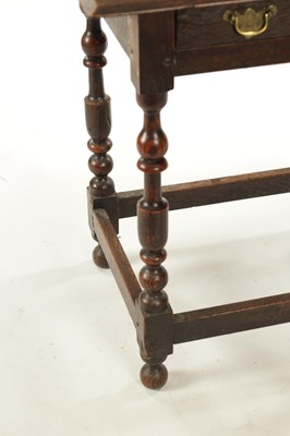 Lot 242 - A SMALL 17TH CENTURY OAK SIDE TABLE