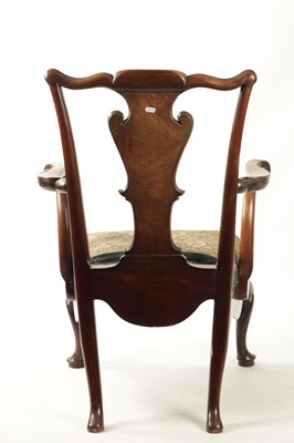 Lot 352 - AN 18TH CENTURY FIGURED MAHOGANY COMMODE CHAIR