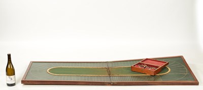 Lot 87 - AN EARLY 19TH CENTURY TOTOPOLY RACING BOARD AND BOX OF LEAD HORSES