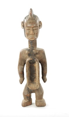 Lot 308 - A CARVED AFRICAN KORO FEMALE LIBATION CUP / FIGURE