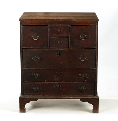 Lot 358 - AN EARLY 19TH CENTURY OAK NORFOLK / SUFFOLK CHEST OF DRAWERS