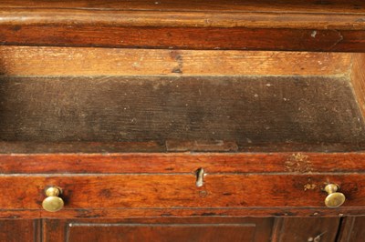 Lot 1372 - AN EARLY 18TH CENTURY OAK POSTED CANOPY DRESSER