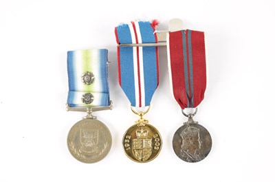 Lot 878 - A 1982 FALKLANDS WAR SOUTH ATLANTIC MEDAL WITH ROSETTE.