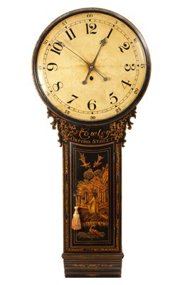 Lot 1304 - COWLEY, OXFORD STREET. A GEORGE III LACQUERED CHINOISERIE TAVERN CLOCK