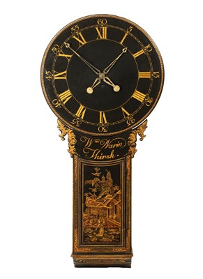 Lot 1342 - WILLIAM WARIN, THIRSK. A GEORGE III LACQUERED CHINOISERIE TAVERN CLOCK OF SMALL PROPORTIONS