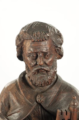 Lot 1075 - AN EARLY CARVED FIGURE OF ST. PETER