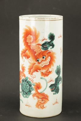 Lot 548 - AN EARLY 20TH CENTURY IRON RED CHINESE PORCELAIN CYLINDRICAL VASE