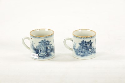Lot 490 - A PAIR OF 18TH CENTURY CHINESE BLUE AND WHITE MUGS